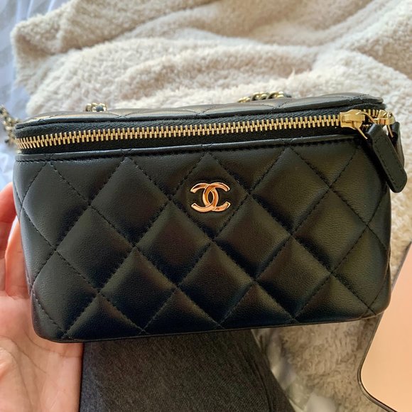 Chanel Quilted Small Vanity Case with Chain - Picture 1 of 3